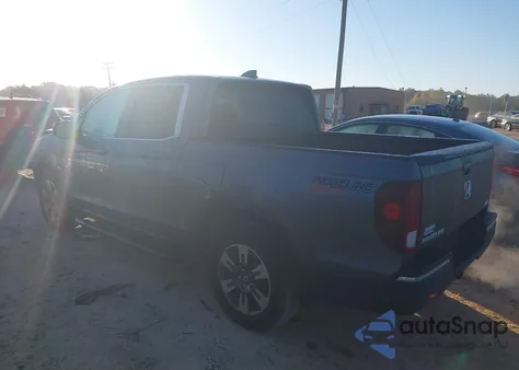 2017 Honda Ridgeline Rtl-T z USA, uszkodzony, nr VIN 5FPYK3F67HB032703
